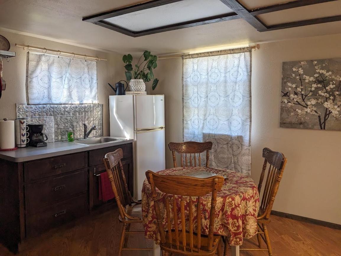 סקוו ואלי Rustic Rooms Barn Loft מראה חיצוני תמונה