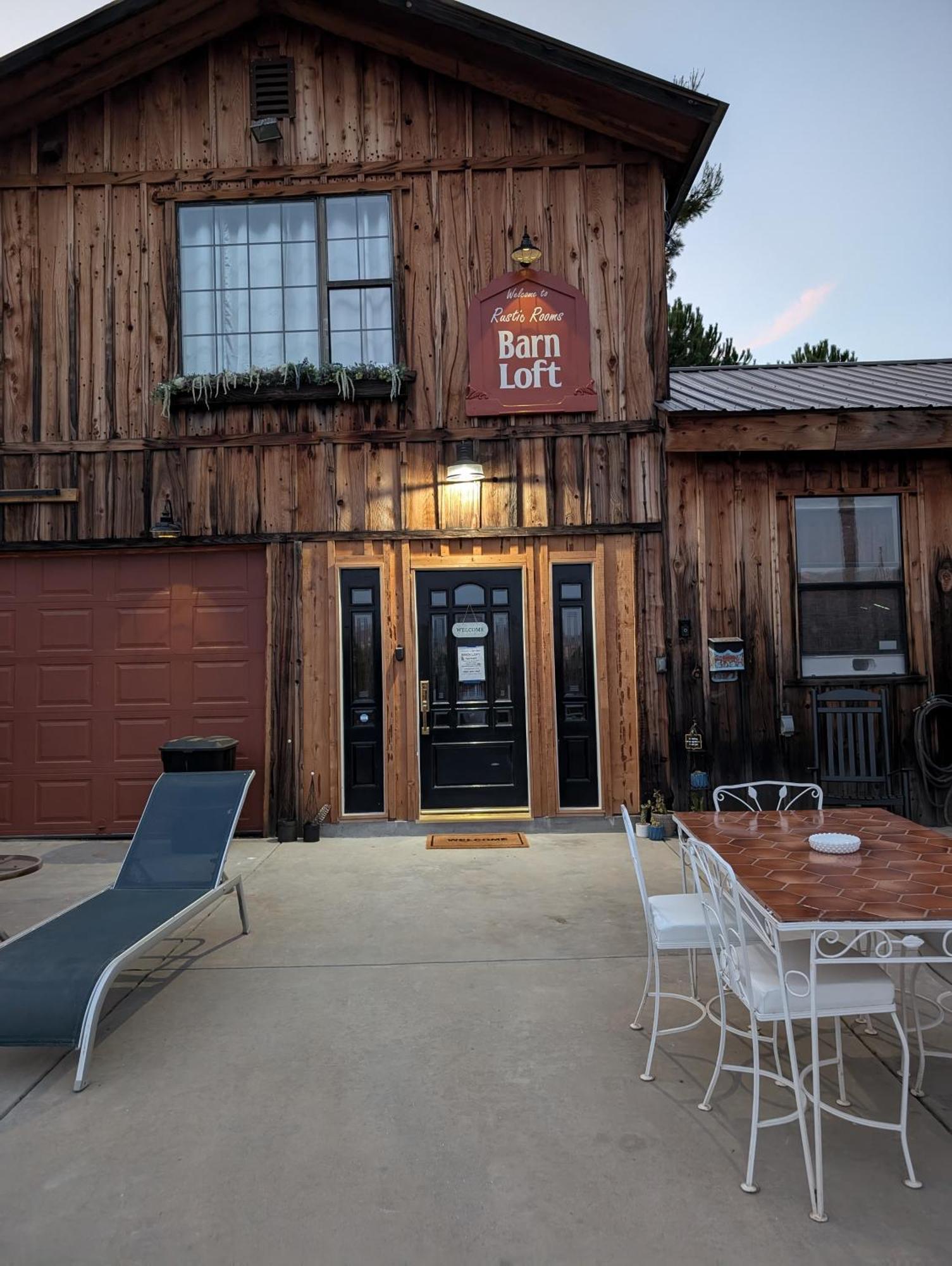 סקוו ואלי Rustic Rooms Barn Loft מראה חיצוני תמונה